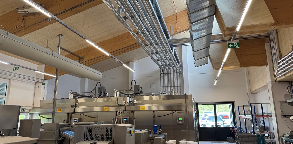 Kältetechnik für Produktionsbereich einer Feingebäcklinie